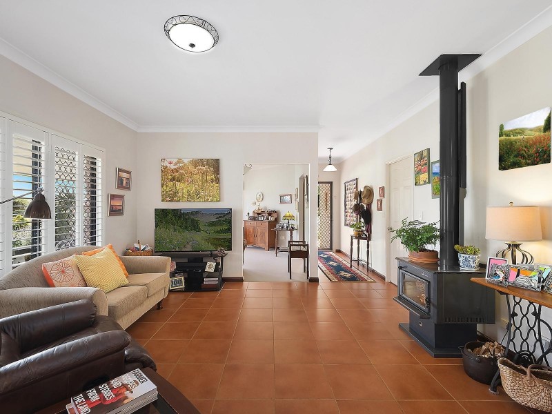 8 Motee Court, Highfields QLD 4352