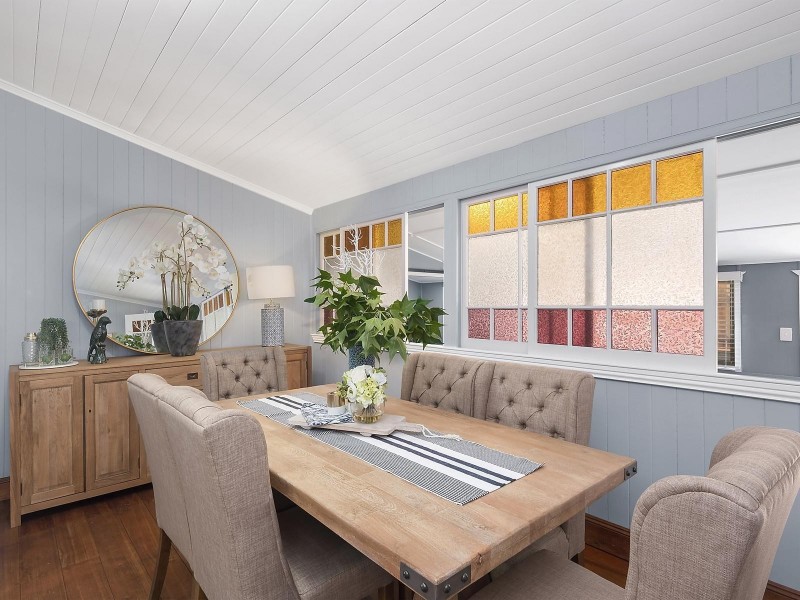 77 Bridge Street, Mount Lofty QLD 4350