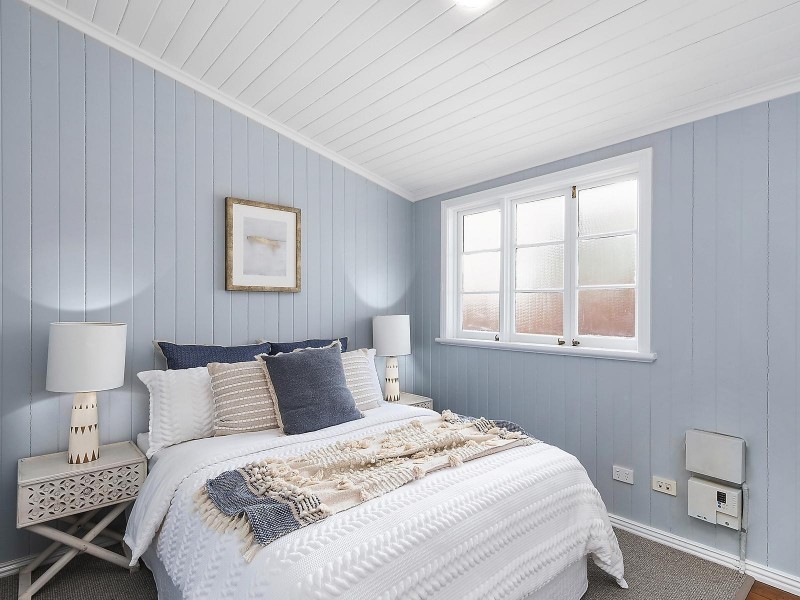 77 Bridge Street, Mount Lofty QLD 4350