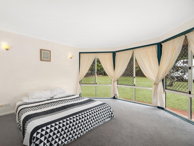 6 Tara Court, Highfields QLD 4352