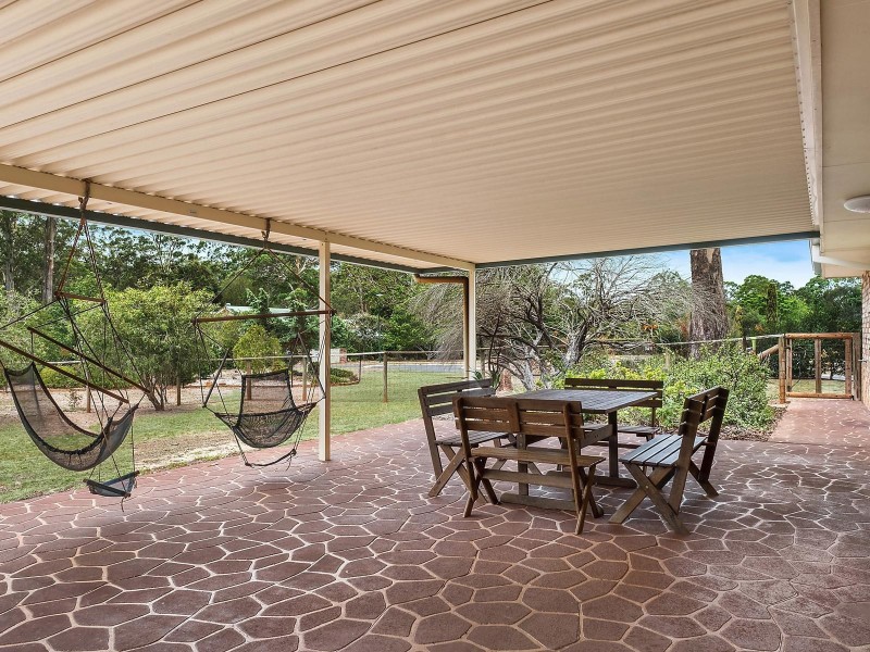 6 Tara Court, Highfields QLD 4352