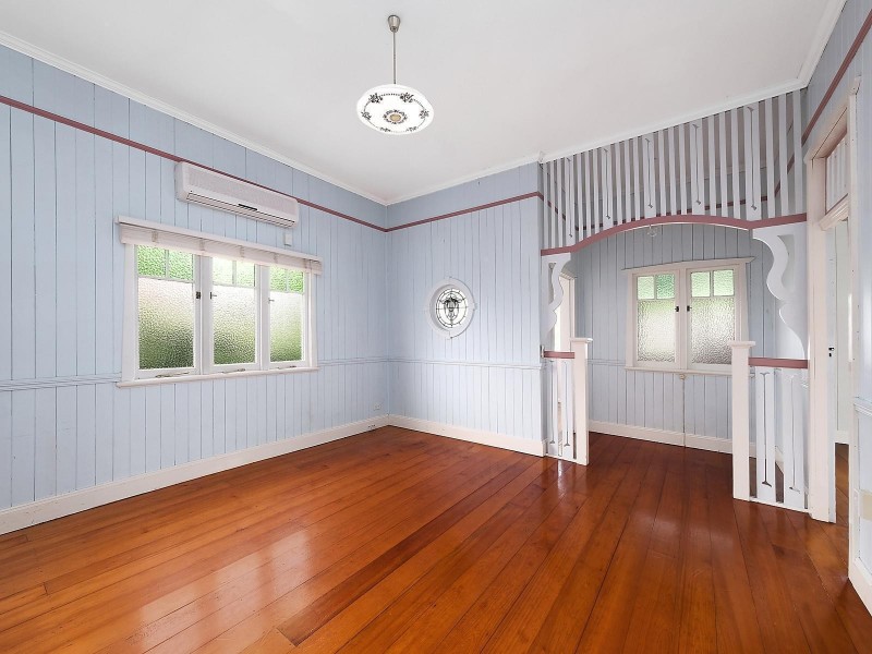 27 Phillip Street, East Toowoomba QLD 4350