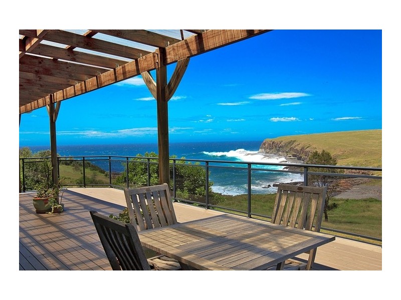 8 Elanora Road, Kiama Heights NSW 2533
