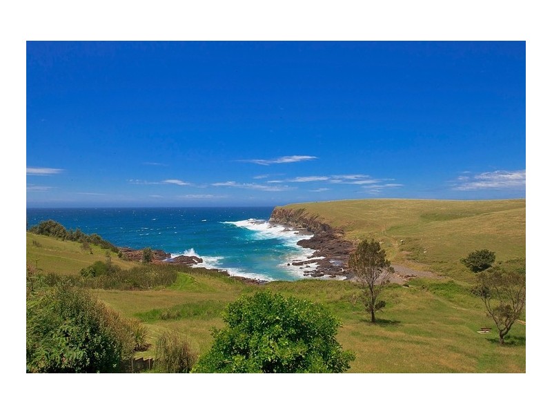 8 Elanora Road, Kiama Heights NSW 2533