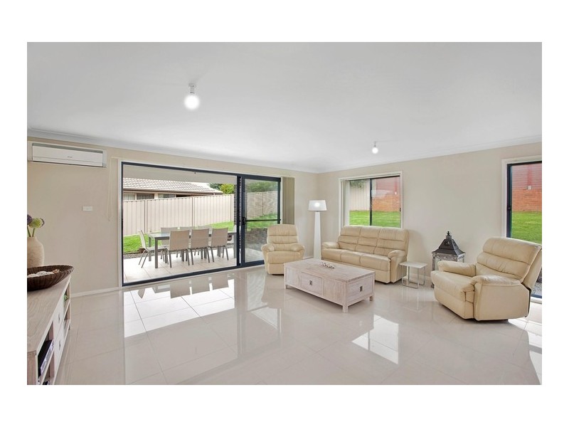 15 Eugene Street, Kiama NSW 2533