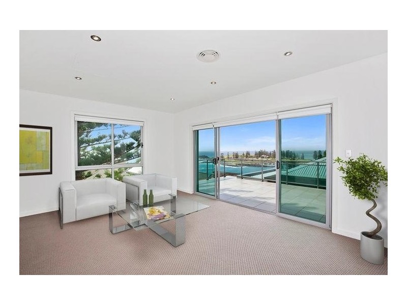 21 Pheasant Point Drive, Kiama NSW 2533