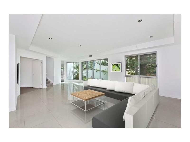 21 Pheasant Point Drive, Kiama NSW 2533