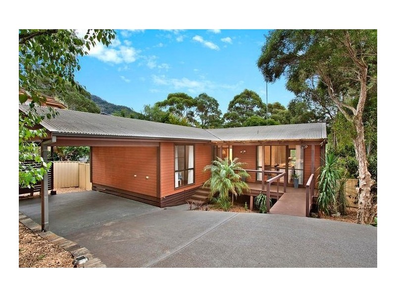 76 Tamarind Drive, Cordeaux Heights NSW 2526