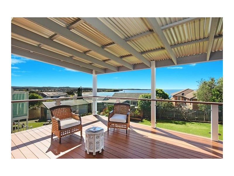 6 Bass Street, Kiama Downs NSW 2533