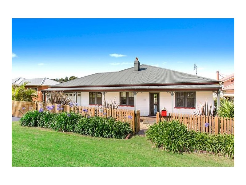 27 Barney Street, Kiama NSW 2533