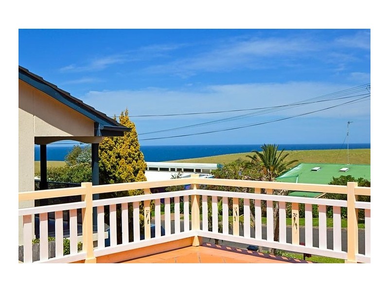 5 Anembo Crescent, Kiama Heights NSW 2533