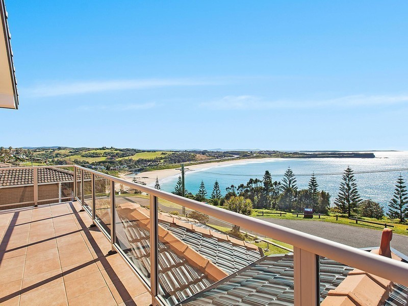 27 Pheasant Point Drive, Kiama NSW 2533