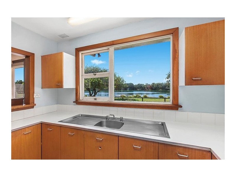 38 Charles Avenue, Minnamurra NSW 2533