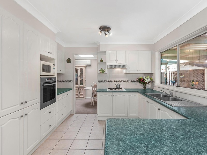 46 The Esplanade, Oak Flats NSW 2529
