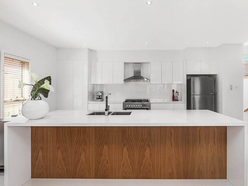 4 Kooralbyn Place, Shell Cove NSW 2529