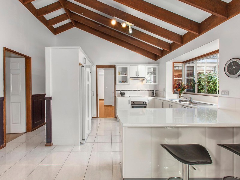 90 Kiarama Avenue, Kiama Downs NSW 2533