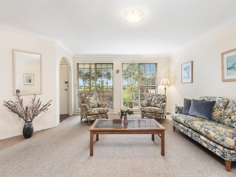 27 McBrien Drive, Kiama Downs NSW 2533
