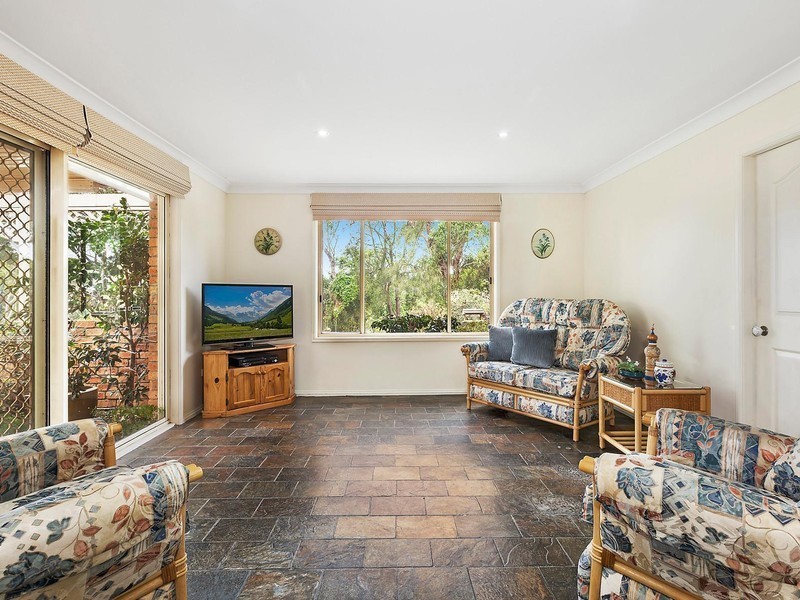 27 McBrien Drive, Kiama Downs NSW 2533