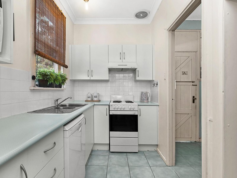 17 Holden Avenue, Kiama NSW 2533