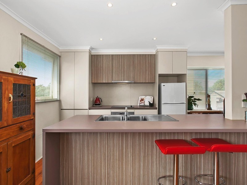 24 Attunga Avenue, Kiama Heights NSW 2533