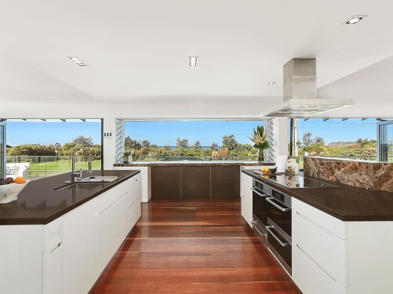 137 North Kiama Drive, Kiama Downs NSW 2533