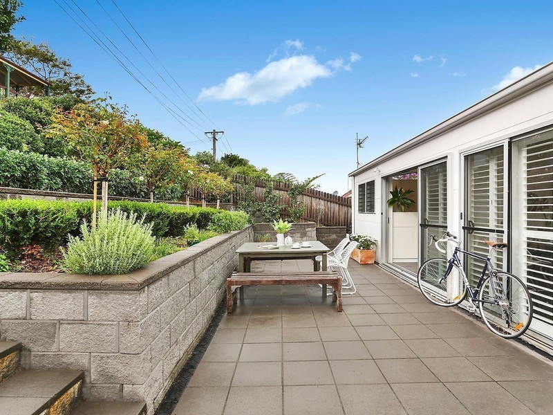 8 Devonshire Street, Kiama NSW 2533