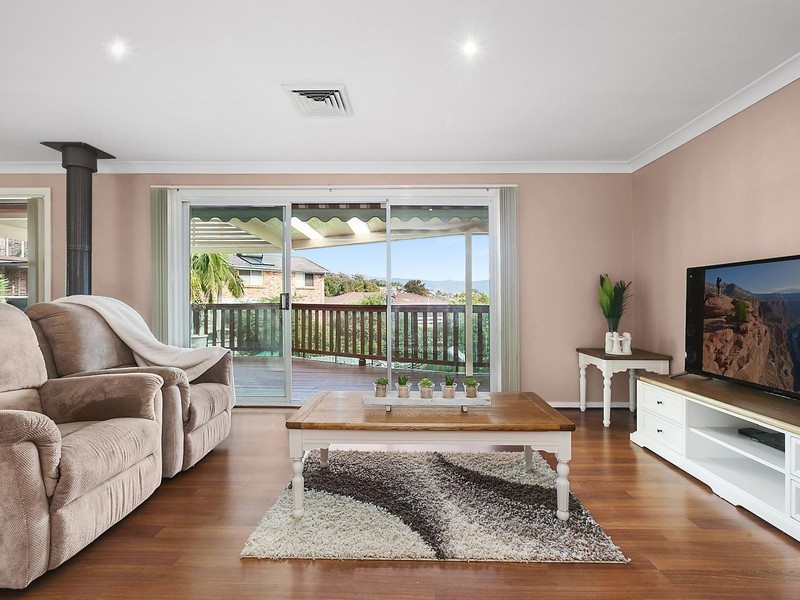 26 Barton Drive, Kiama Downs NSW 2533