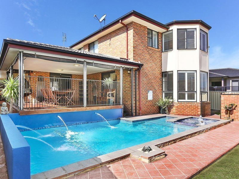 19 Reynolds Ridge, Shell Cove NSW 2529