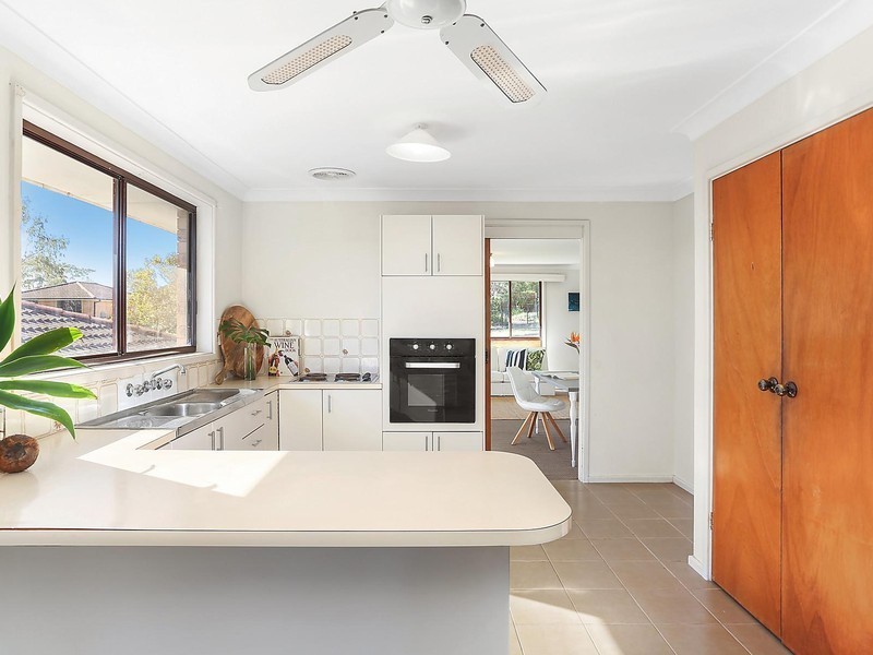 16 Alexander Avenue, Kiama Downs NSW 2533