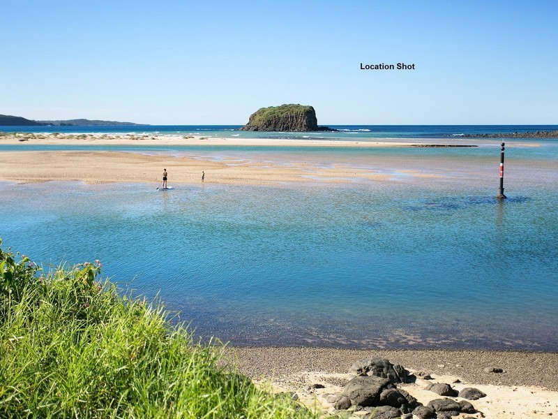 16 Alexander Avenue, Kiama Downs NSW 2533