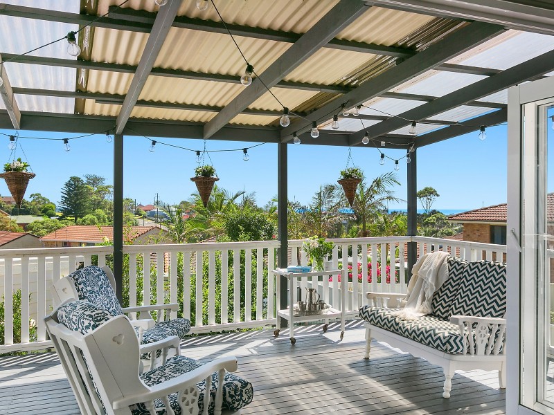 81 Barton Drive, Kiama Downs NSW 2533