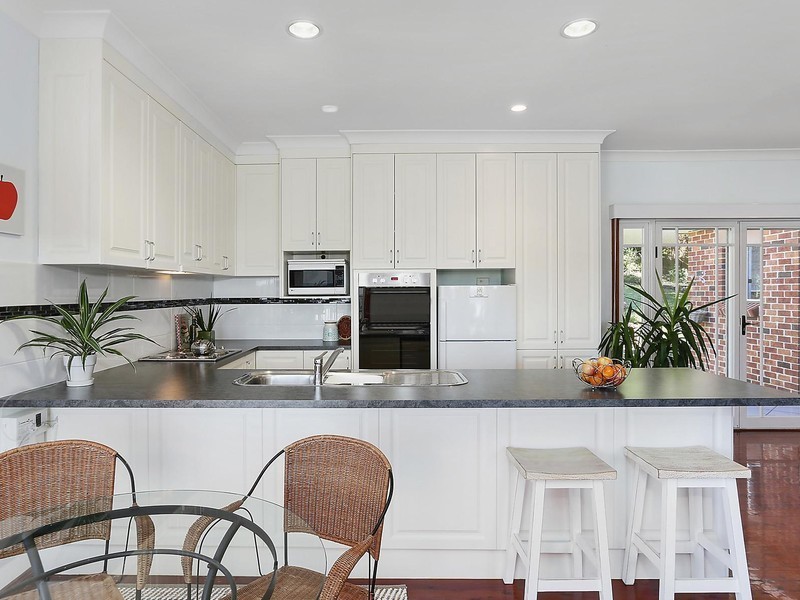 31 Michael Crescent, Kiama Downs NSW 2533