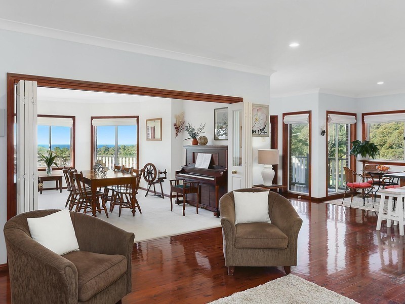 31 Michael Crescent, Kiama Downs NSW 2533