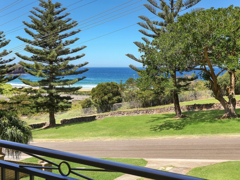 14 Hutchinson Street, Bombo NSW 2533