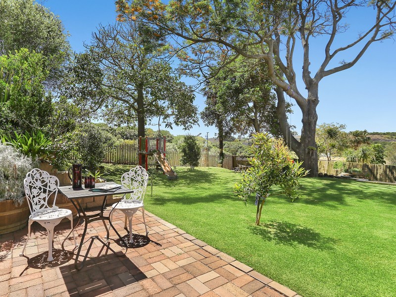 14 Hutchinson Street, Bombo NSW 2533