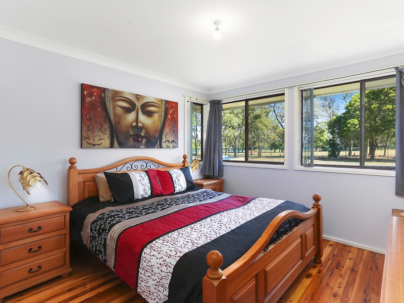 35 Tongarra Road, Albion Park Rail NSW 2527