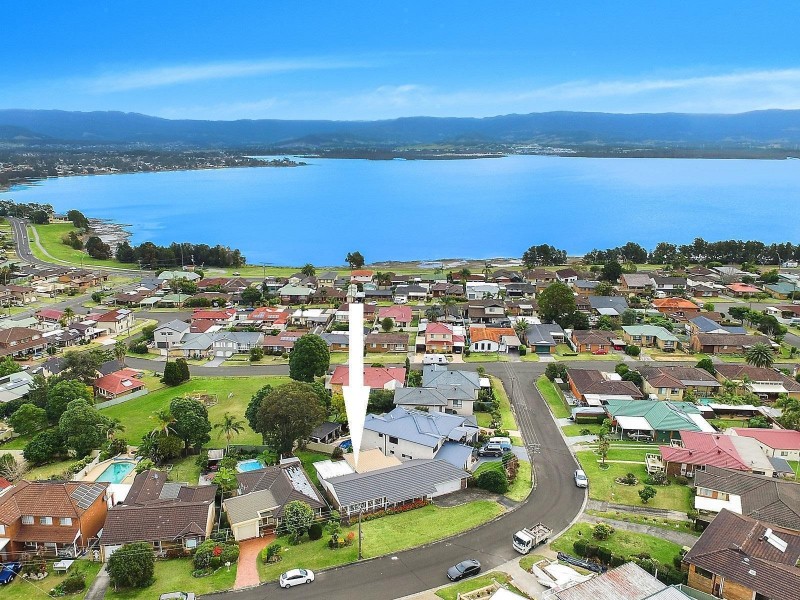 6 Bruce Avenue, Mount Warrigal NSW 2528