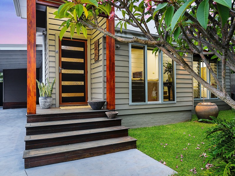 4 Taylor Street, Kiama NSW 2533