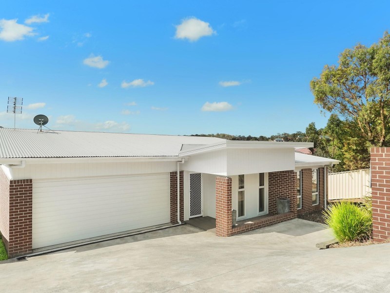 16A Carlyle Close, Dapto NSW 2530