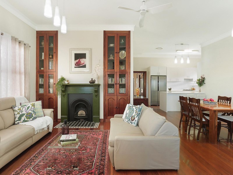 5 Seaview Street, Kiama NSW 2533