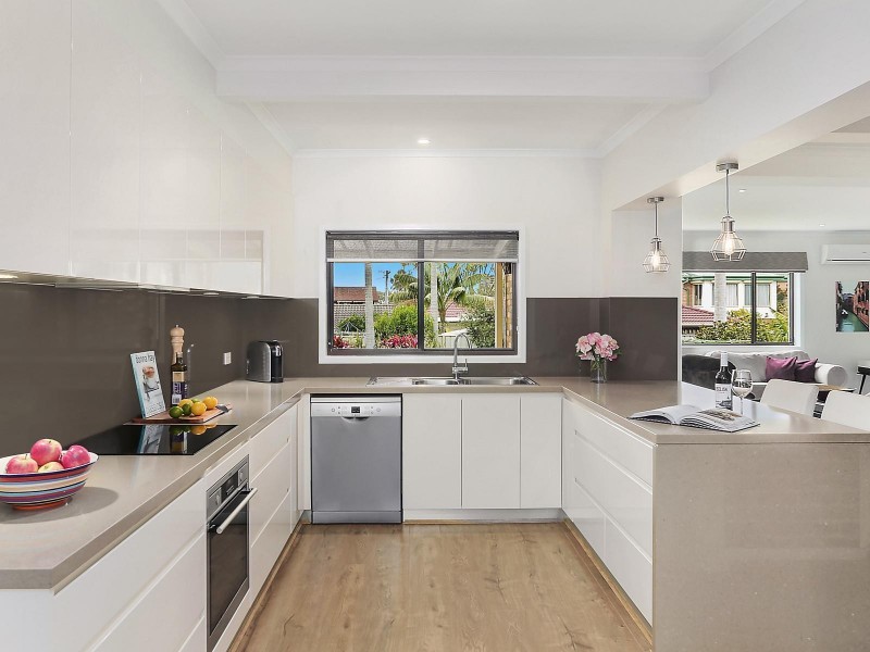 54 Kiarama Avenue, Kiama Downs NSW 2533