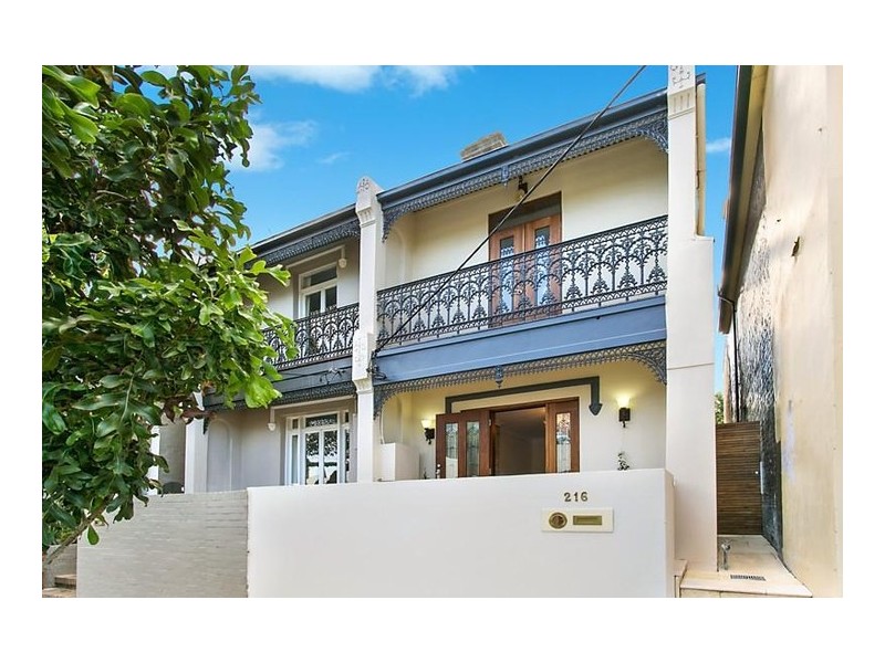 216 West Street, Crows Nest NSW 2065