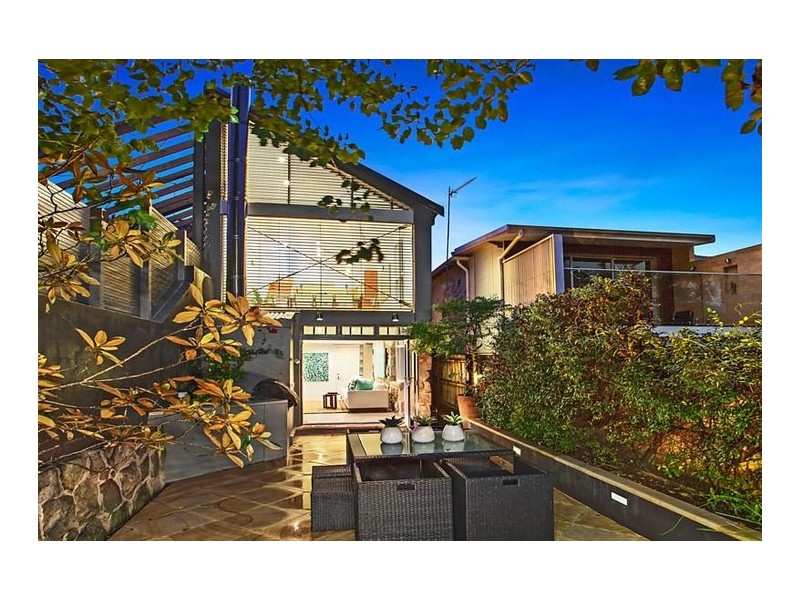 32 Holtermann Street, Crows Nest NSW 2065