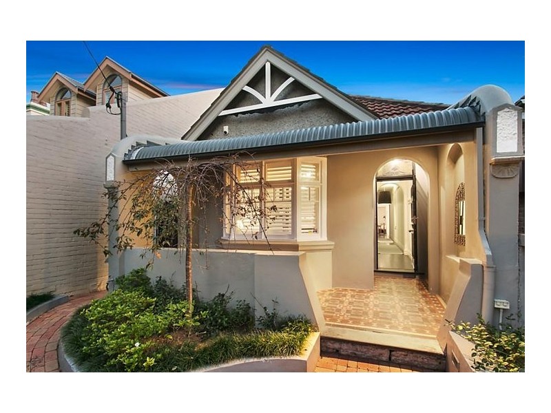 51 Ernest Street, Crows Nest NSW 2065