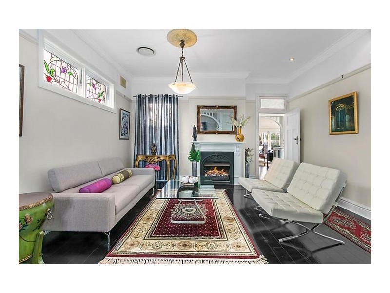 24 Plunkett Street, Naremburn NSW 2065