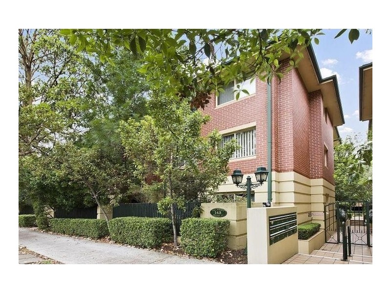 32/143 Ernest Street, Crows Nest NSW 2065
