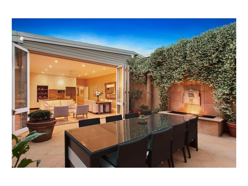 18 Waters Road, Naremburn NSW 2065