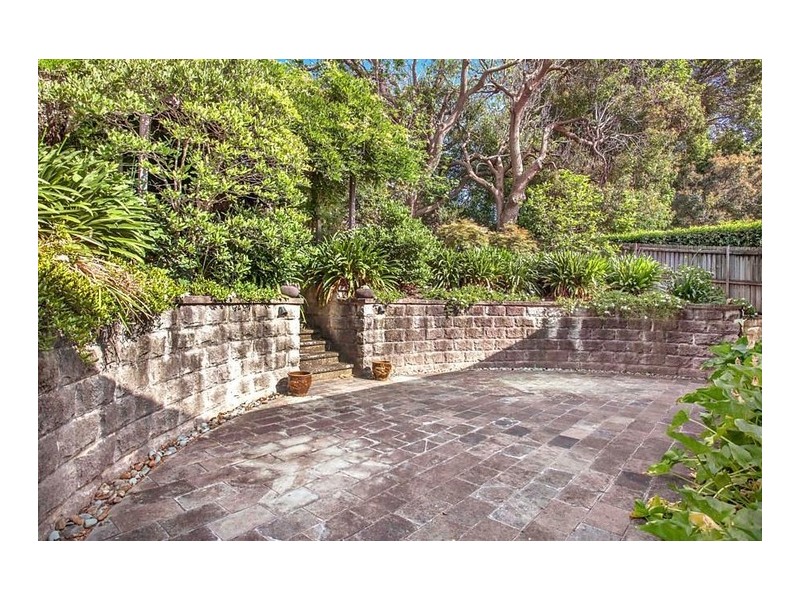 17-19 Canberra Avenue, St Leonards NSW 2065