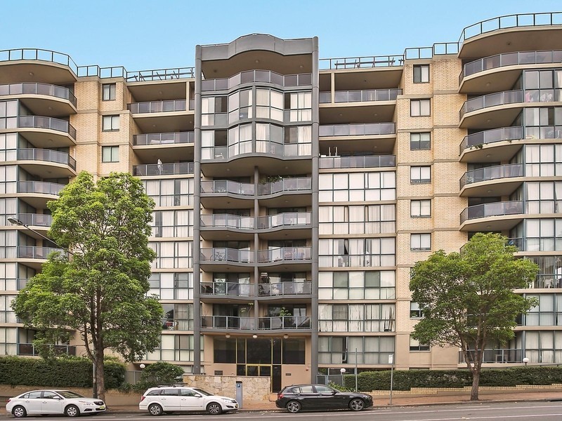 4/19 Herbert Street, St Leonards NSW 2065