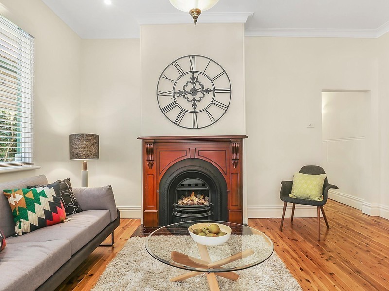 6 Plunkett Street, Naremburn NSW 2065